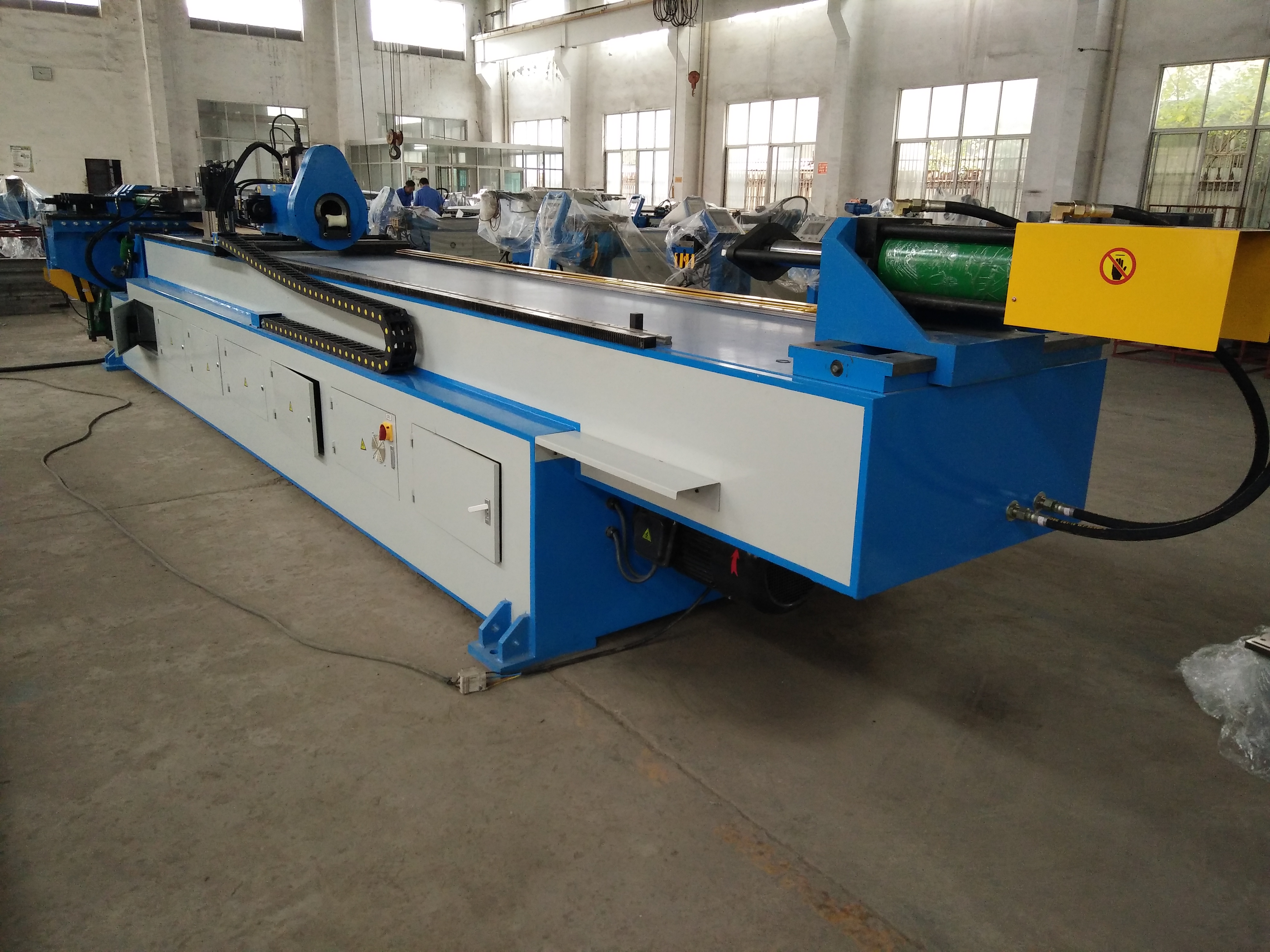 5-Achsen-Hochleistungs-Hohlrohrbiegemaschine GM-SB-140CNC